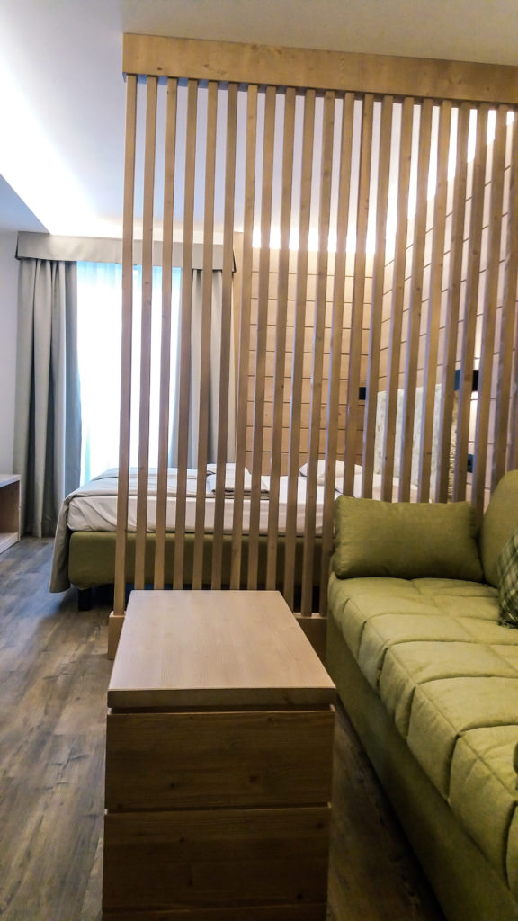 Arredo camera per Hotel "Bezzi" - Ponte di Legno (BS)